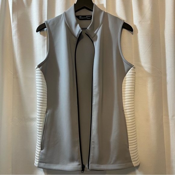 Under Armour Fitted Golf Coldgear Ribbed Zipped Vest - Size Medium - Picture 2 of 11